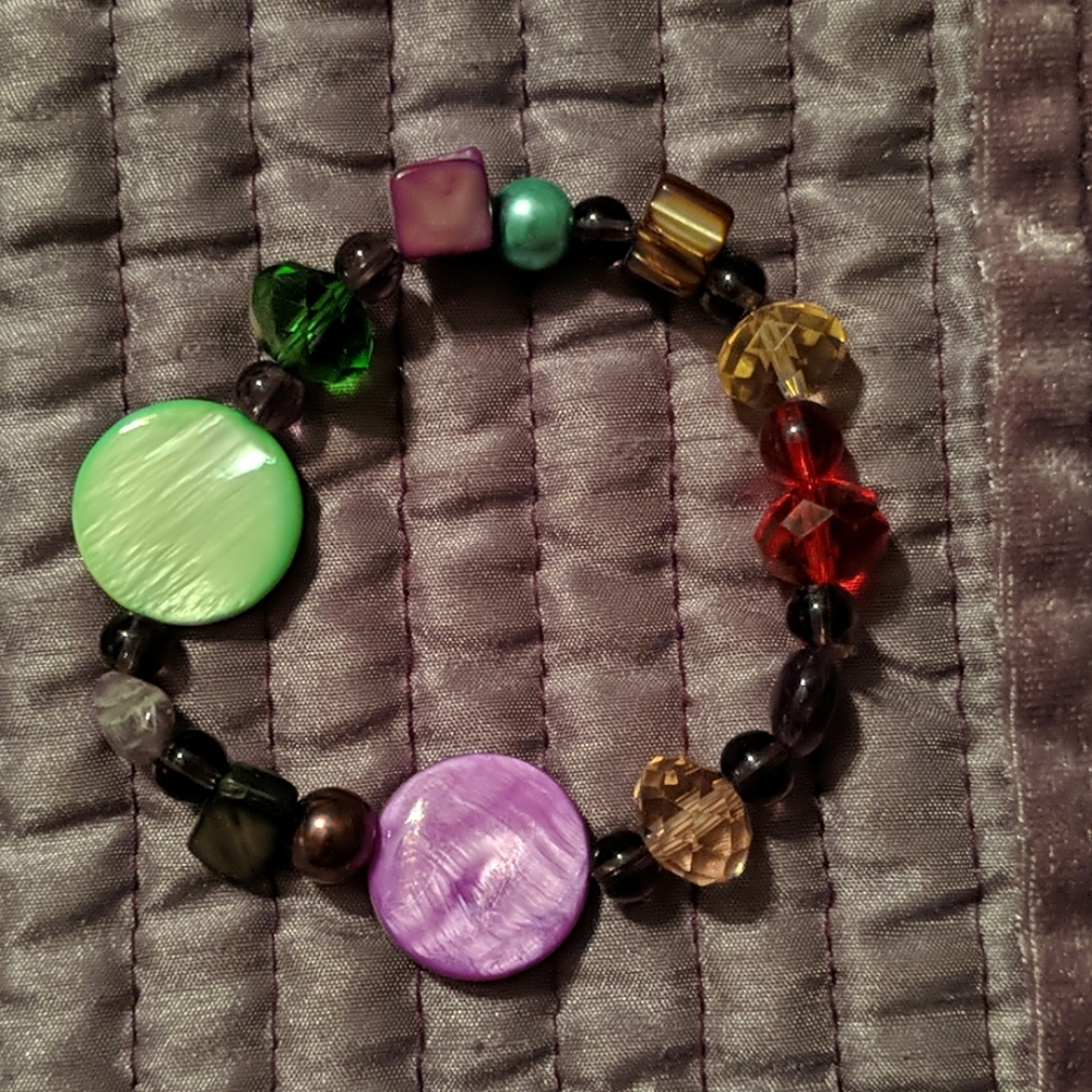 Beaded bracelets - Picture 3 of 4